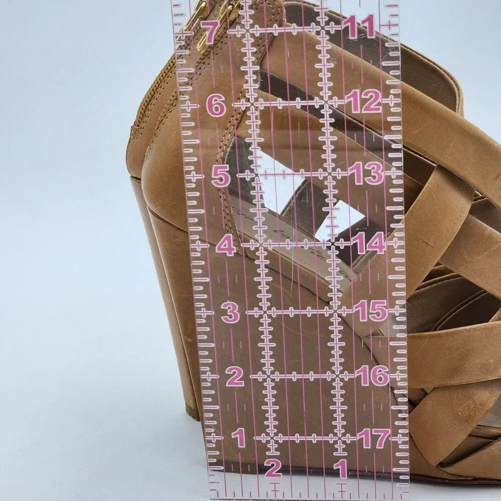 Pour La Victoire Strappy Leather Wedge Platform Heel Sandals Zipper Tan Size 7.5